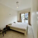 Met Zeezicht Apartment *